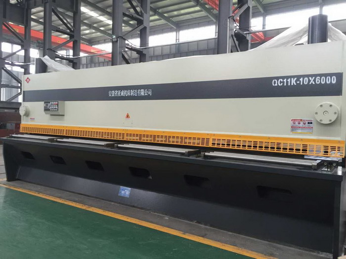 Guilhotina shear106000.jpg