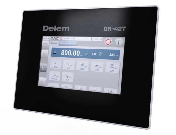 DELEM DA42T 3 axis nc press brake touch screen China AHYW Yawei 3m 4m bending machine